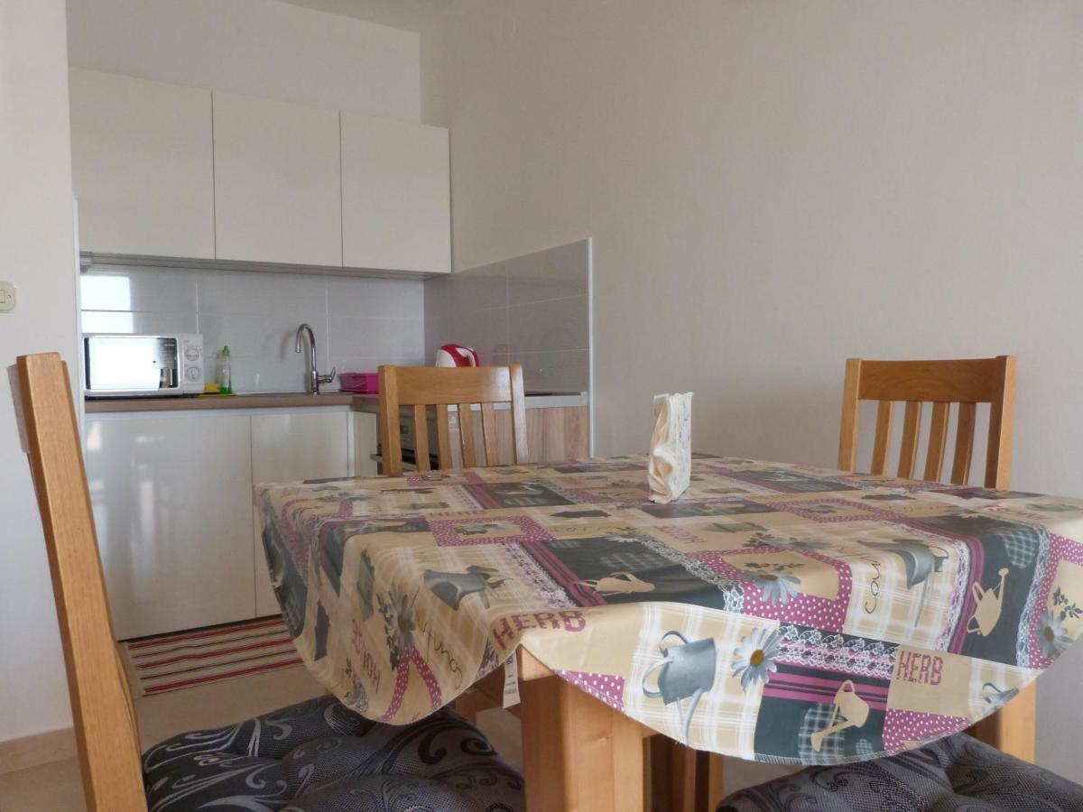 Maria Apartments Starigrad Paklenica Eksteriør bilde